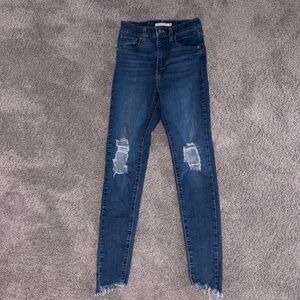 Levi’s Mile High Super Skinny Jeans